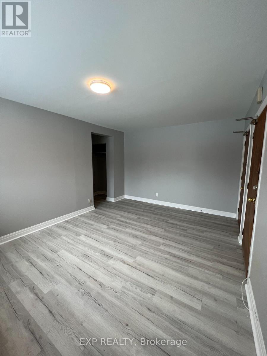 1119 Merivale Road, Ottawa, Ontario  K1Z 6B1 - Photo 16 - X12949696