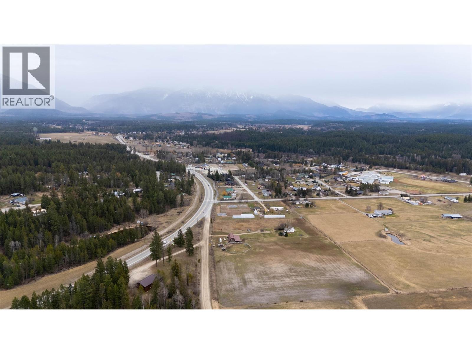 1775 Shelbourne Road, Jaffray, British Columbia V0B 1T0 - Photo 10 - 10381593