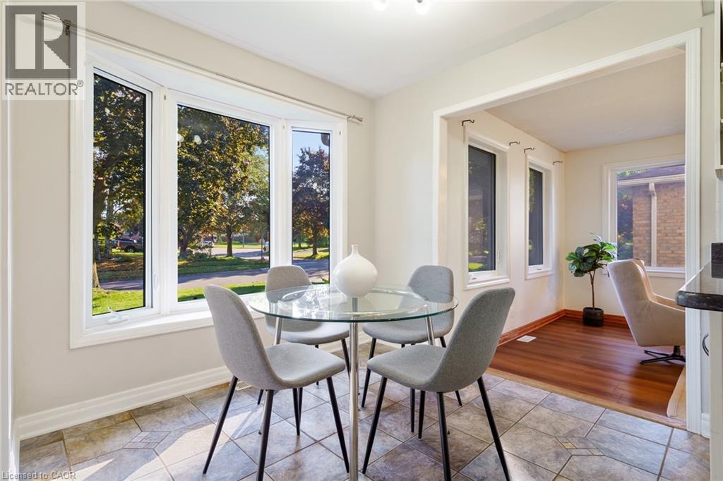 15 Blue Forest Drive, Grimsby, Ontario  L3M 4R4 - Photo 14 - 40776008