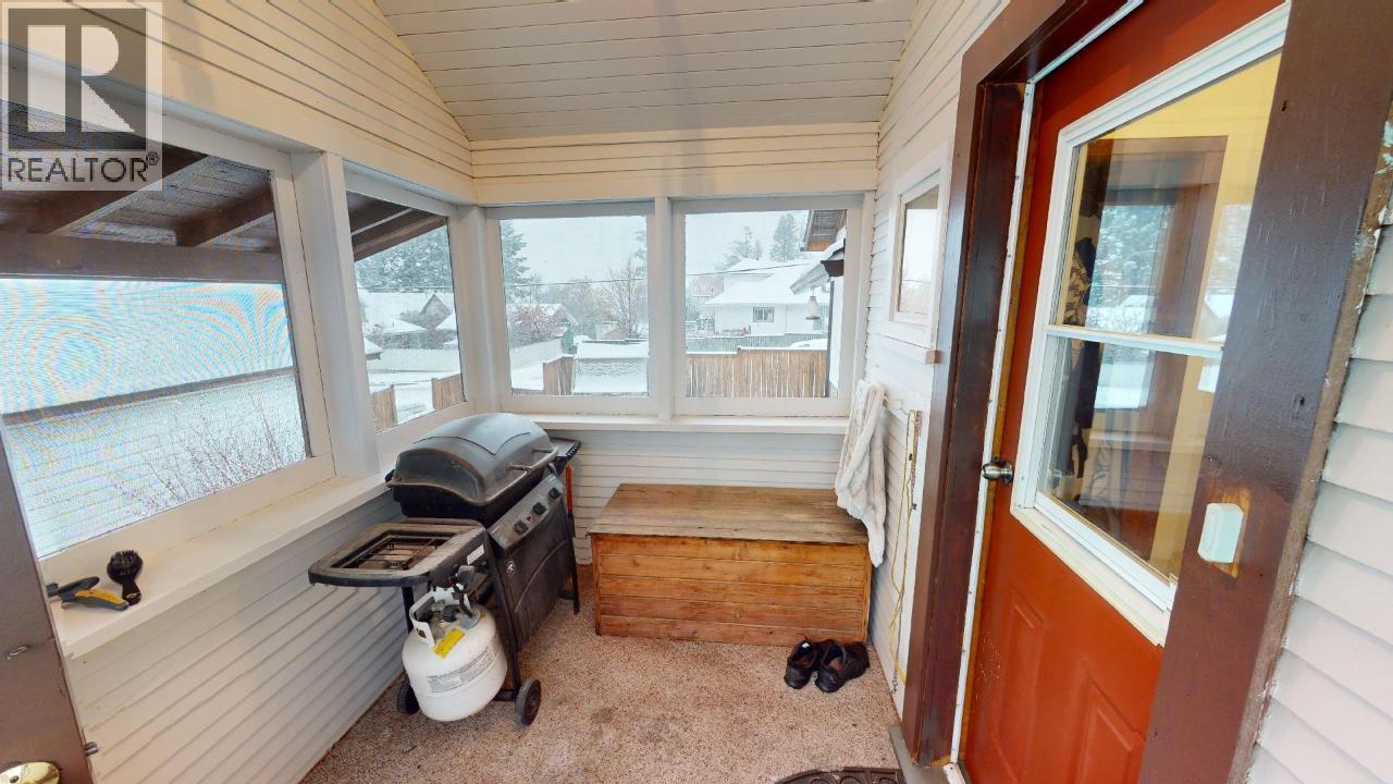 301 11th Avenue S, Cranbrook, British Columbia V1C 2P7 - Photo 31 - 10382067