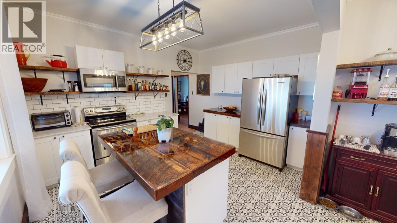 301 11th Avenue S, Cranbrook, British Columbia V1C 2P7 - Photo 15 - 10382067