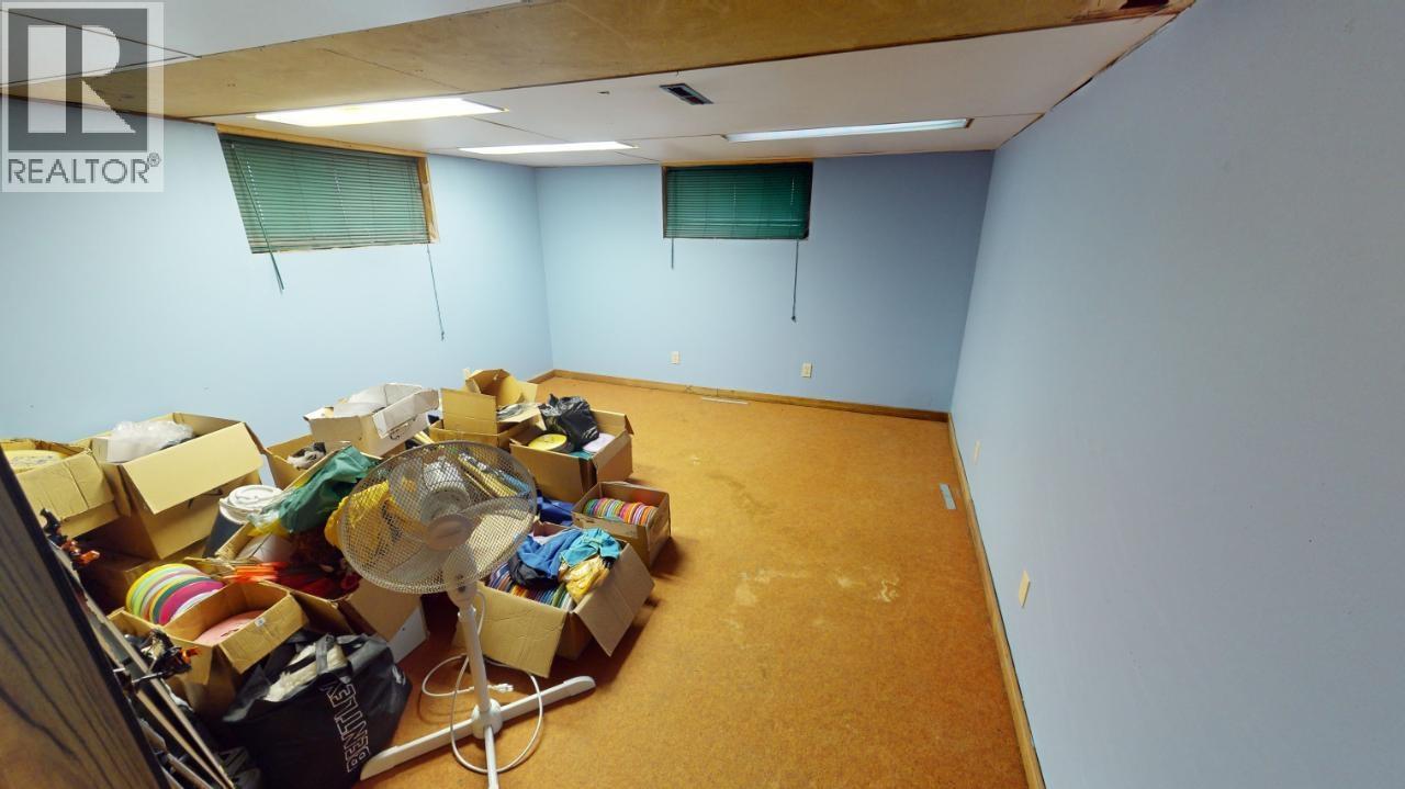 301 11th Avenue S, Cranbrook, British Columbia V1C 2P7 - Photo 28 - 10382067