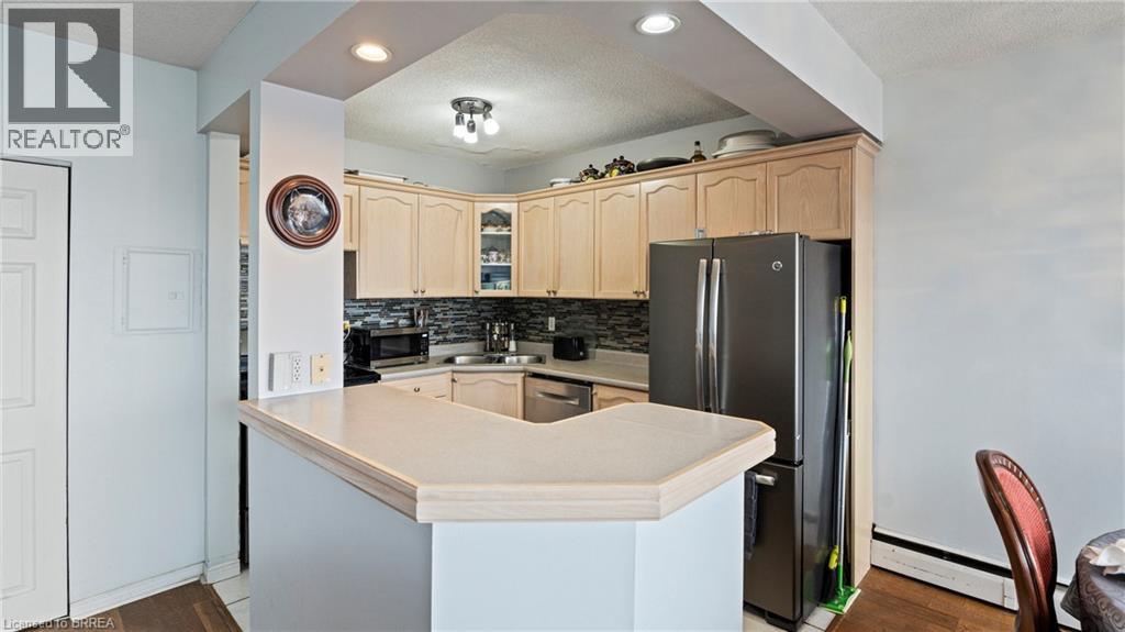 293 Mohawk Road E Unit# 501, Hamilton, Ontario  L9A 2J1 - Photo 13 - 40817197