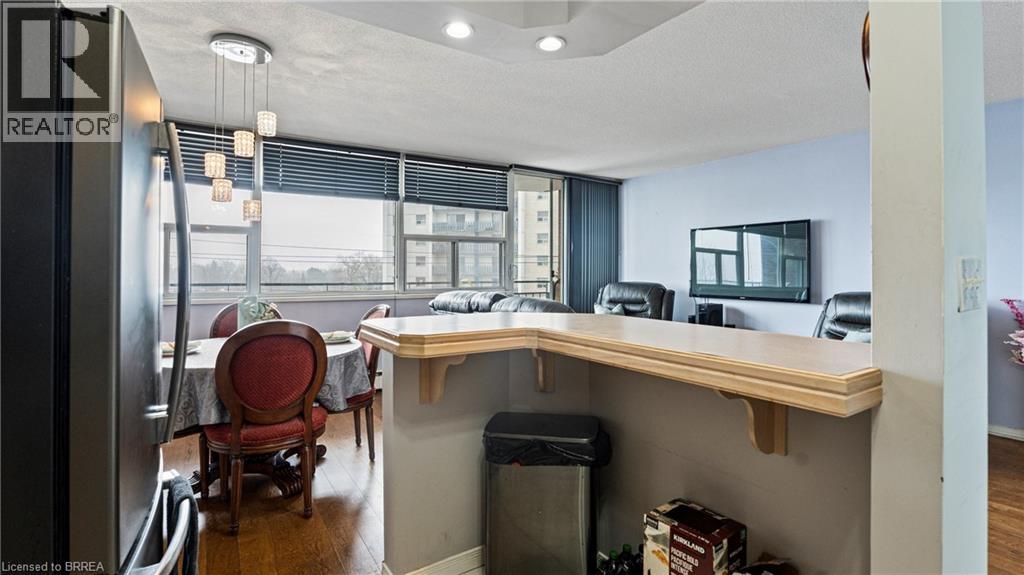 293 Mohawk Road E Unit# 501, Hamilton, Ontario  L9A 2J1 - Photo 16 - 40817197