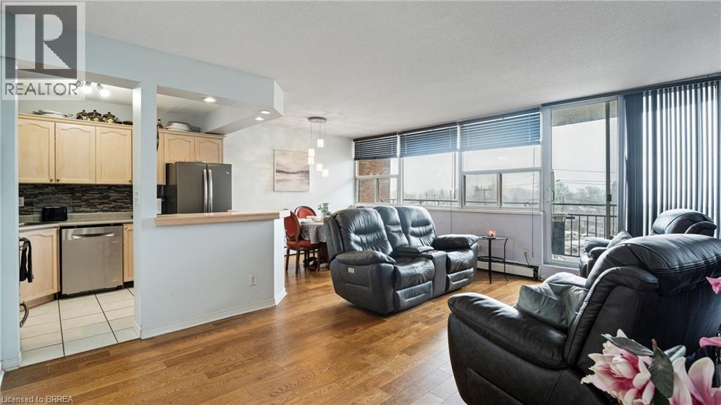 293 Mohawk Road E Unit# 501, Hamilton, Ontario  L9A 2J1 - Photo 5 - 40817197