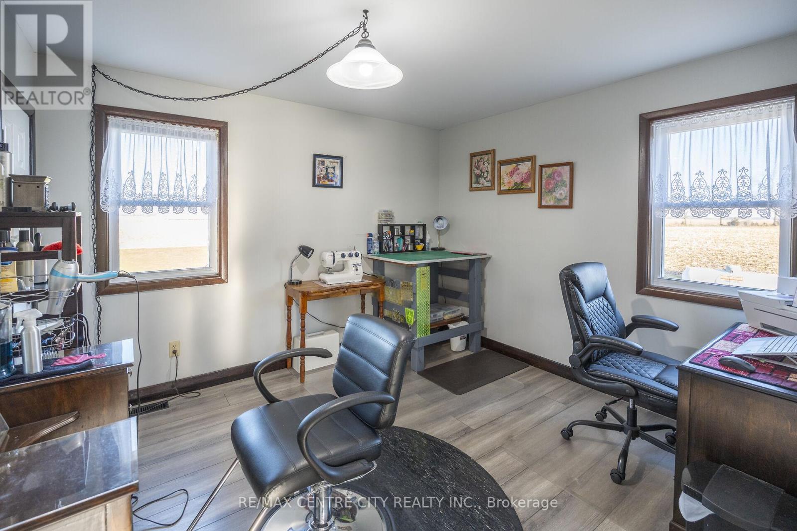 29712 Esterville Road, Chatham-Kent, Ontario  N0P 1M0 - Photo 15 - X12955002