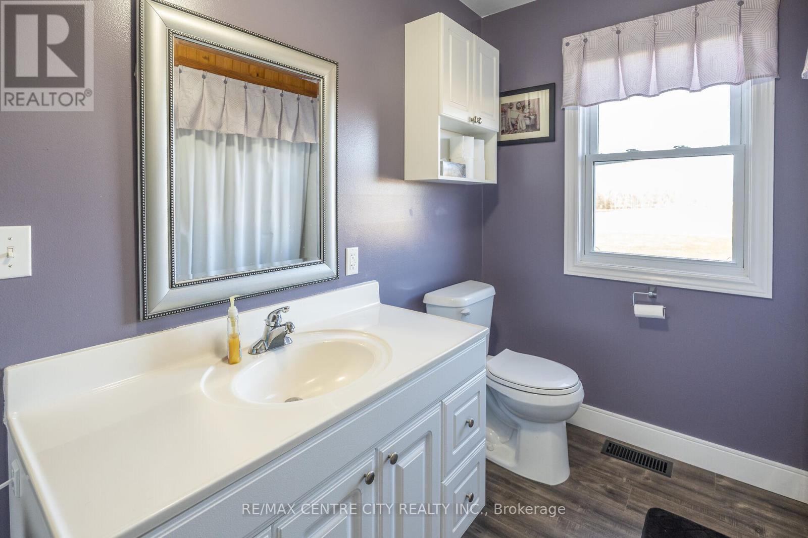 29712 Esterville Road, Chatham-Kent, Ontario  N0P 1M0 - Photo 20 - X12955002