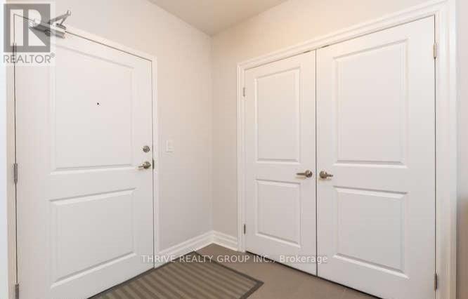707 - 260 Villagewalk Boulevard, London North, Ontario  N6G 0W6 - Photo 2 - X12955018