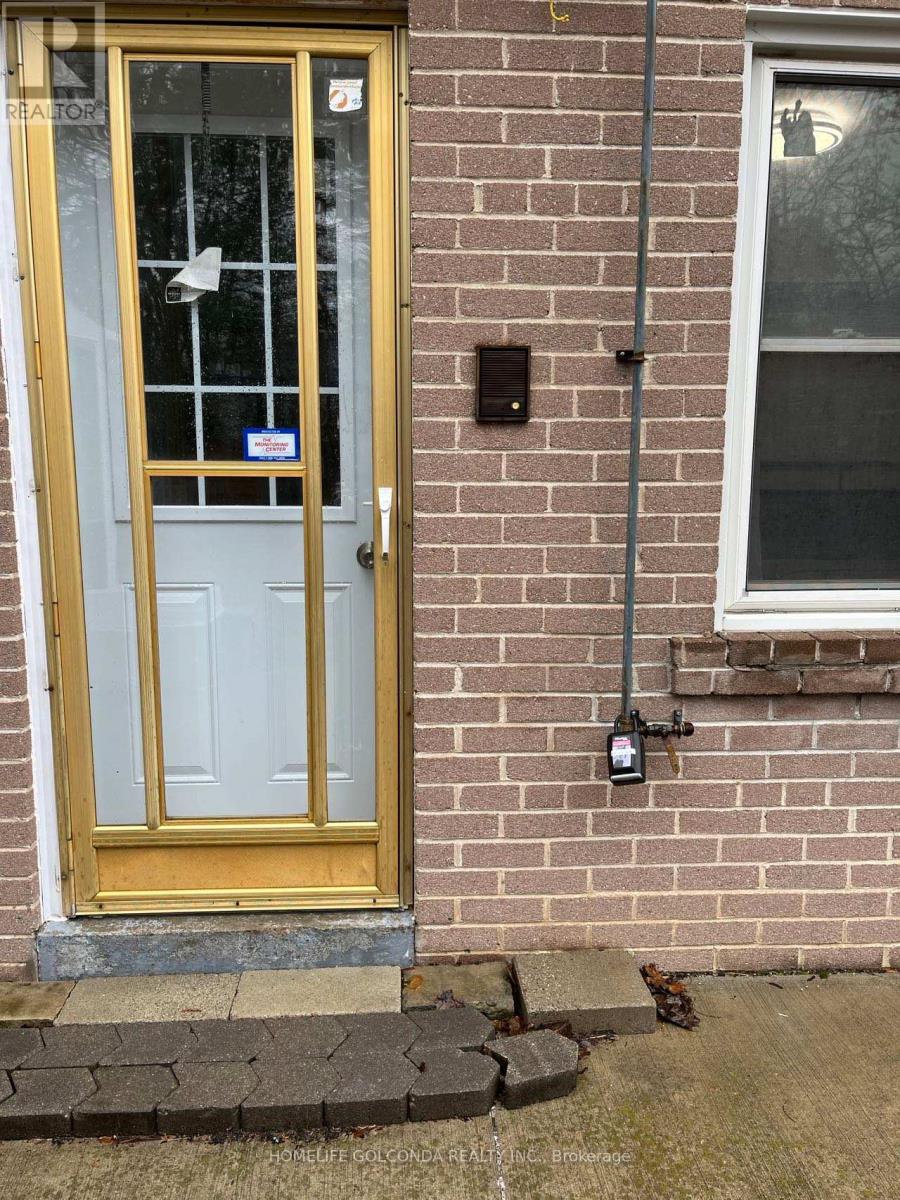 293 Dunforest Avenue, Toronto, Ontario  M2N 4K1 - Photo 2 - C12955016