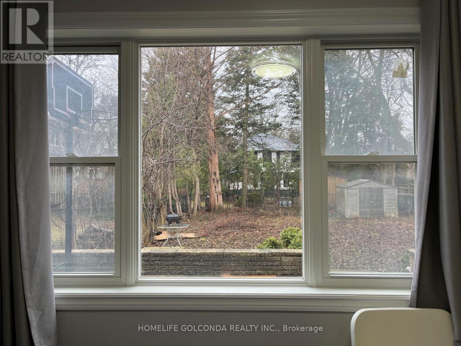 293 Dunforest Avenue, Toronto, Ontario  M2N 4K1 - Photo 9 - C12955016