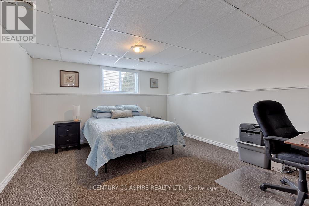 32 Highland Park Drive, Petawawa, Ontario  K8H 3S2 - Photo 28 - X12954990