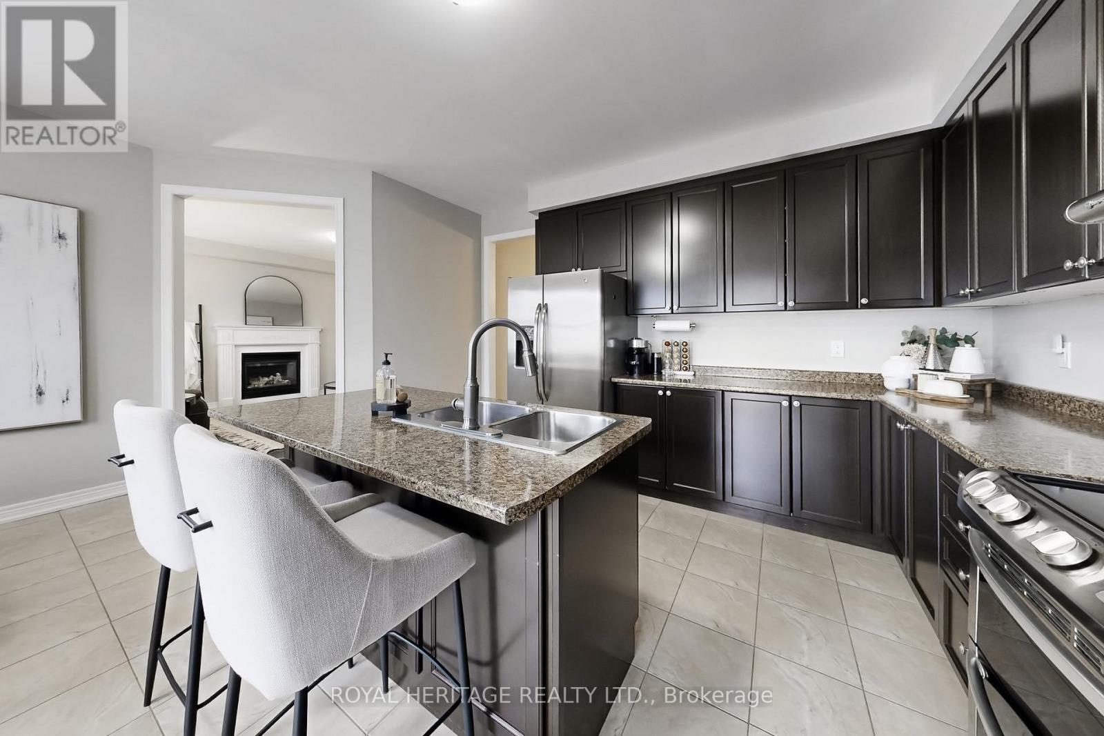 115 Grady Drive, Clarington, Ontario  L1B 0C6 - Photo 13 - E12955006