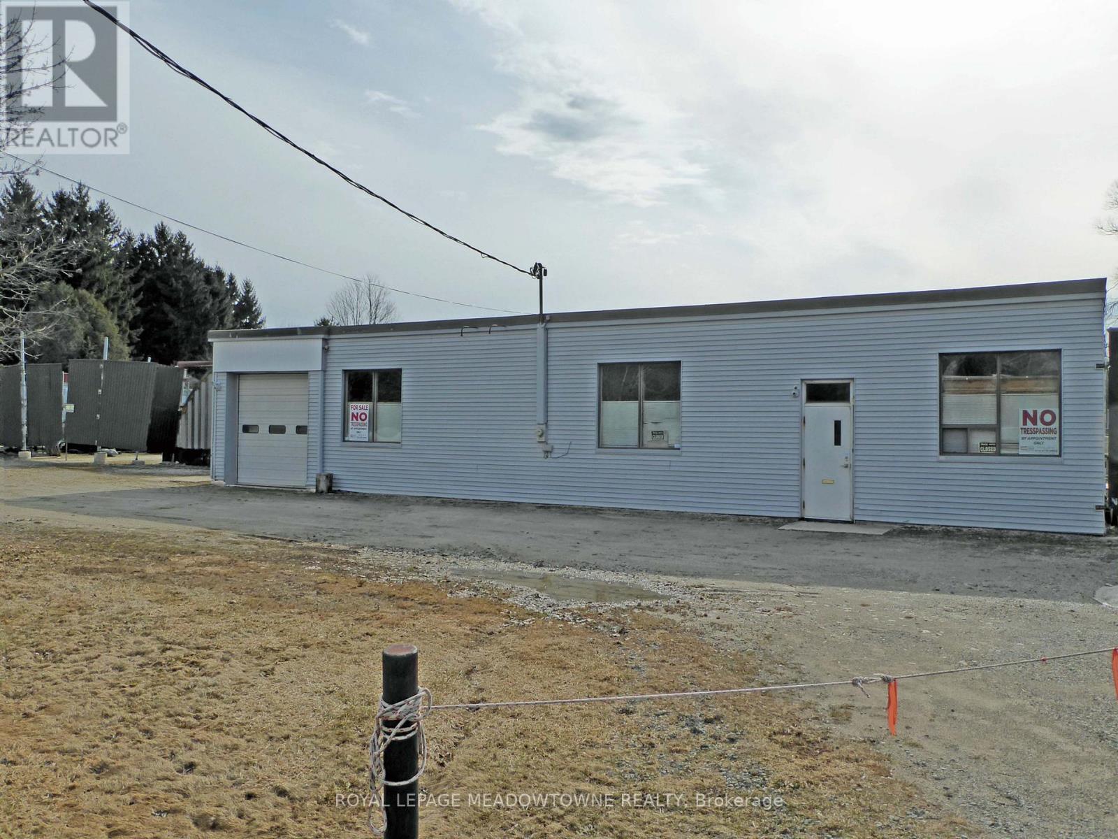 6148 32 Side Road, Halton Hills, Ontario  L7J 2L7 - Photo 2 - W12506828