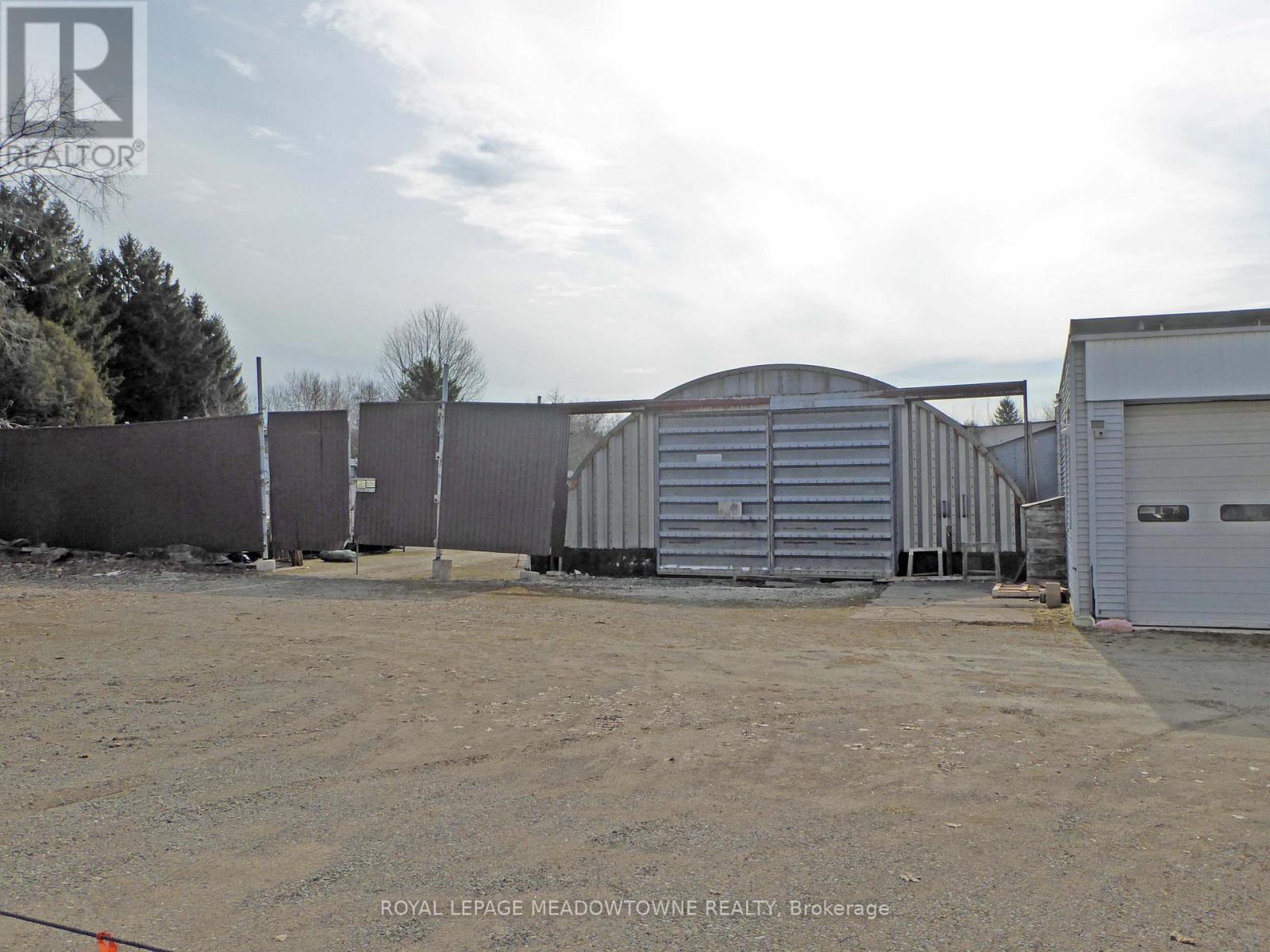 6148 32 Side Road, Halton Hills, Ontario  L7J 2L7 - Photo 34 - W12506828