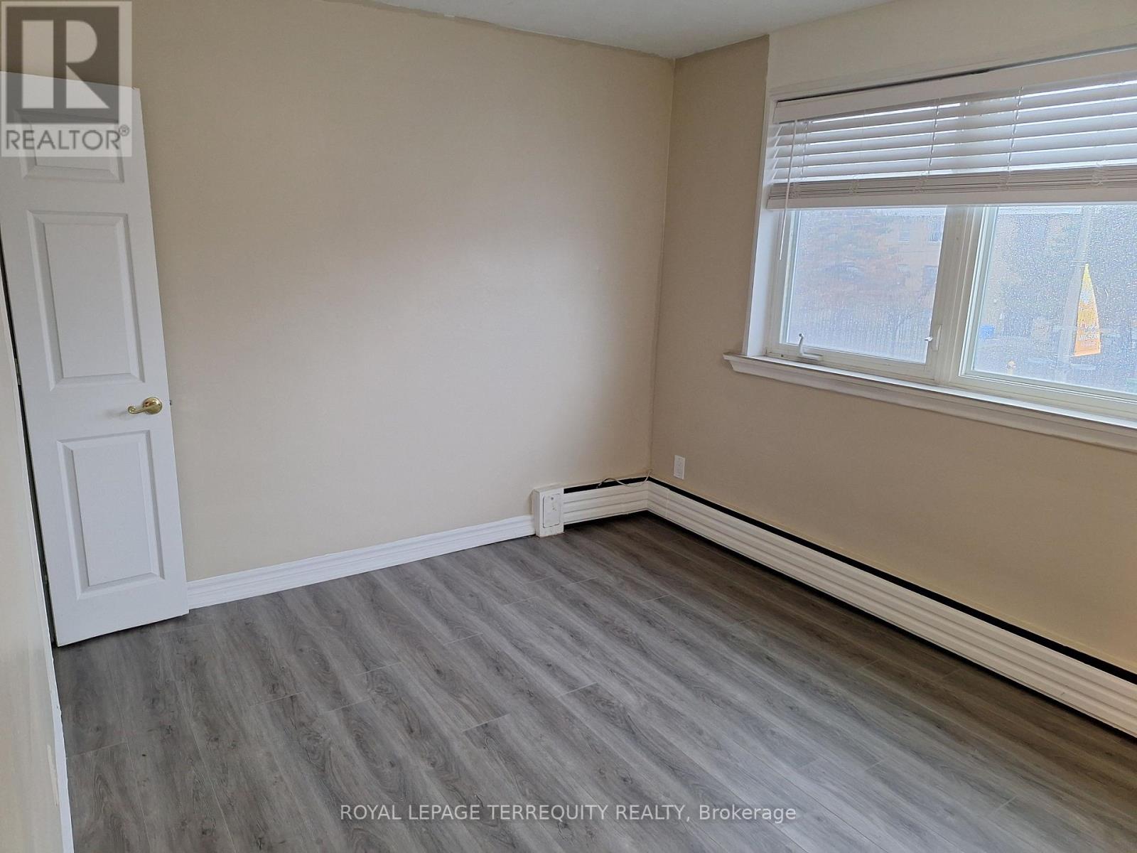 1 - 706 Wilson Avenue, Toronto, Ontario  M3K 1E1 - Photo 5 - W12955008