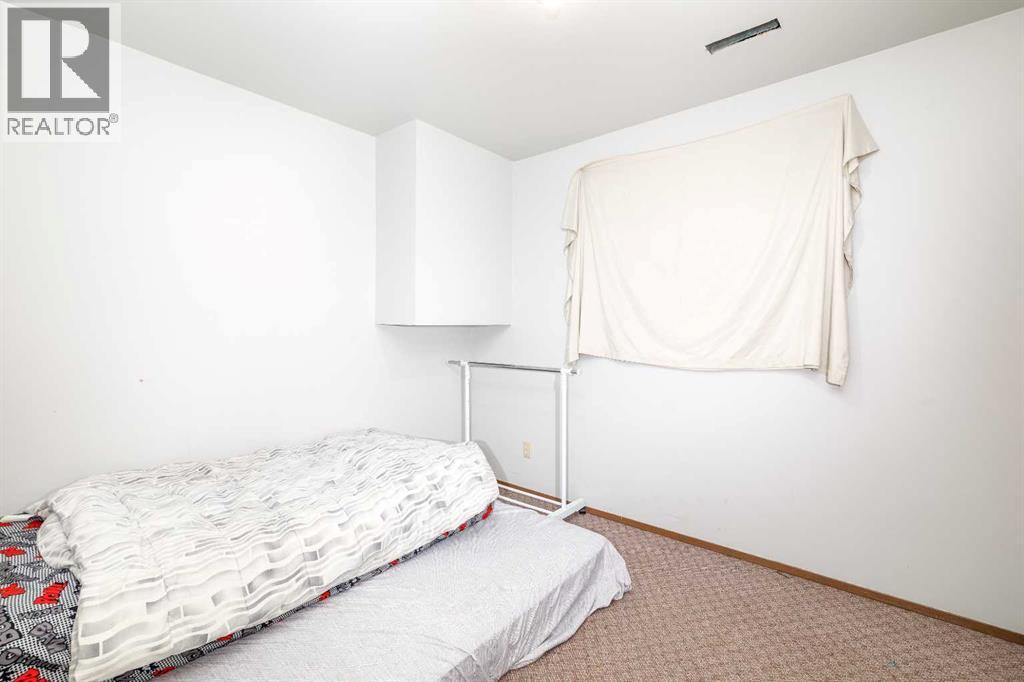 6343 58 Ave Avenue W, Red Deer, Alberta  T4P 1J1 - Photo 16 - A2296438