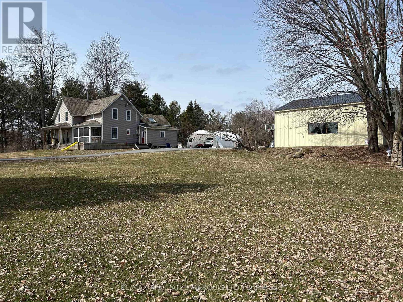 18645 County 2 Road, South Glengarry, Ontario  K6H 5R5 - Photo 2 - X12773078