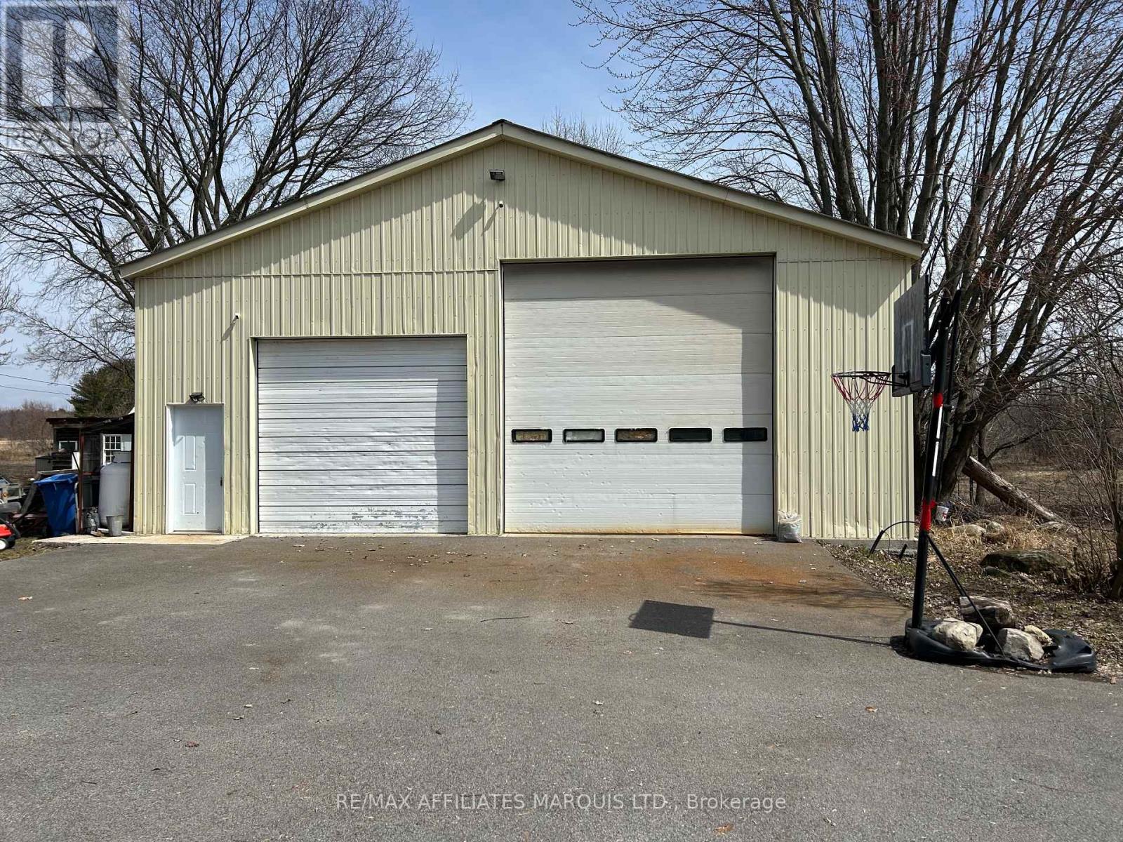 18645 County 2 Road, South Glengarry, Ontario  K6H 5R5 - Photo 3 - X12773078