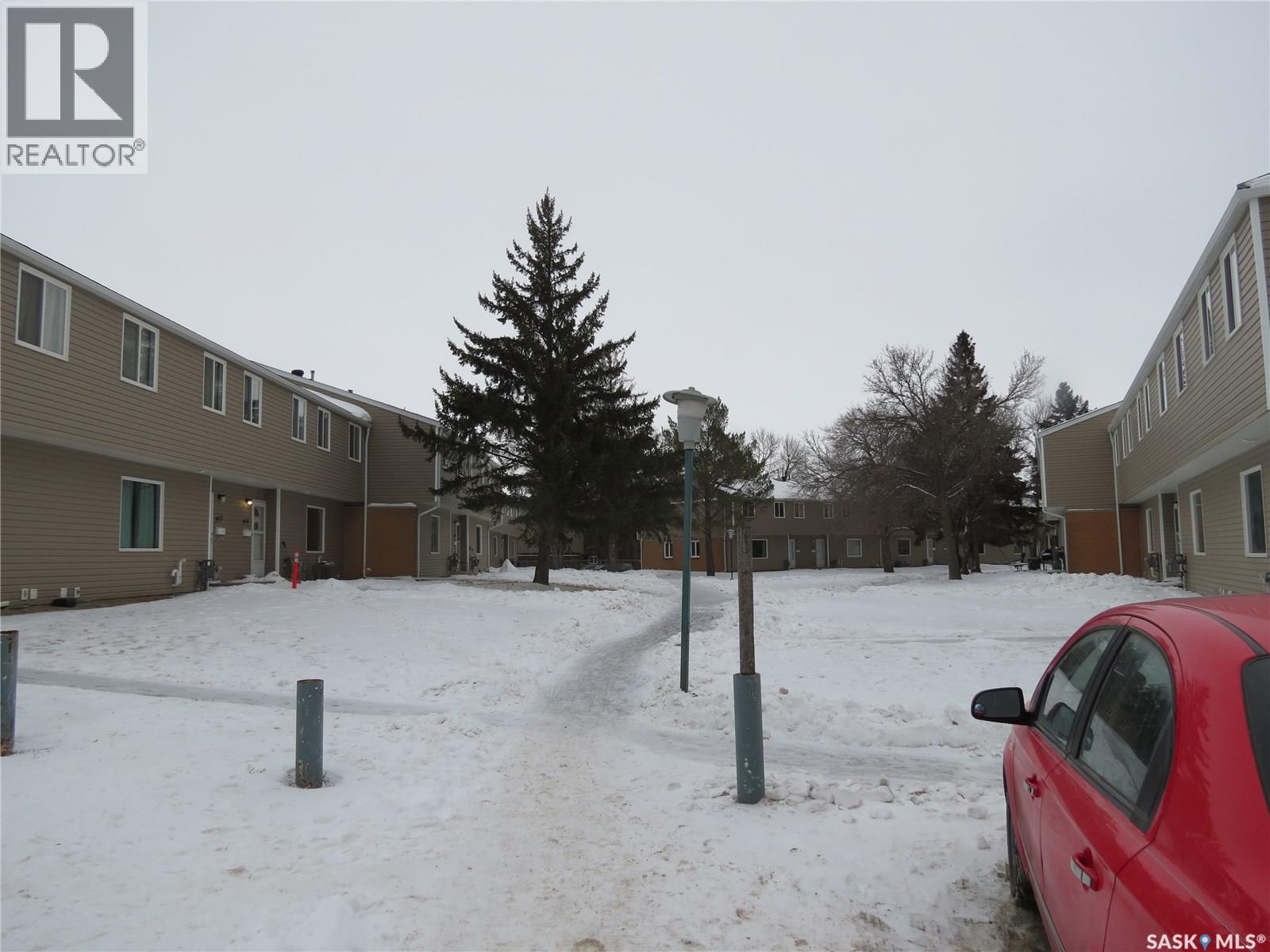 3926 Castle ROAD, Regina, Saskatchewan