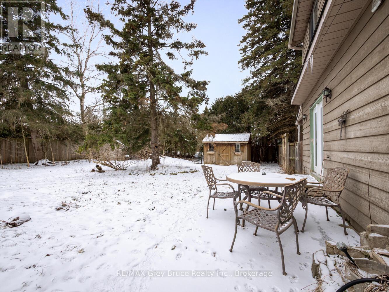 6 Kirkland Place, South Bruce Peninsula, Ontario  N0H 2G0 - Photo 41 - X12909674