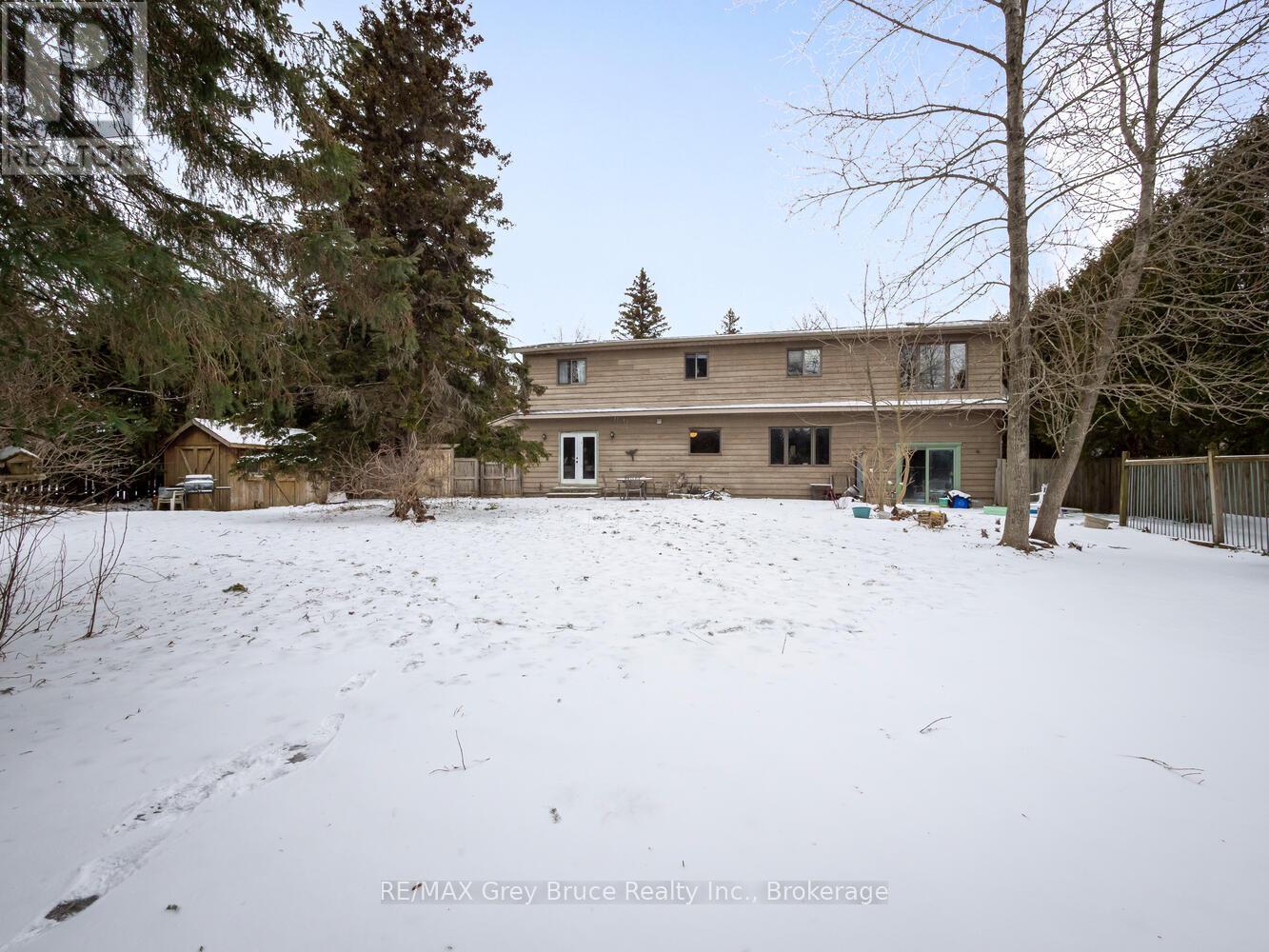6 Kirkland Place, South Bruce Peninsula, Ontario  N0H 2G0 - Photo 46 - X12909674