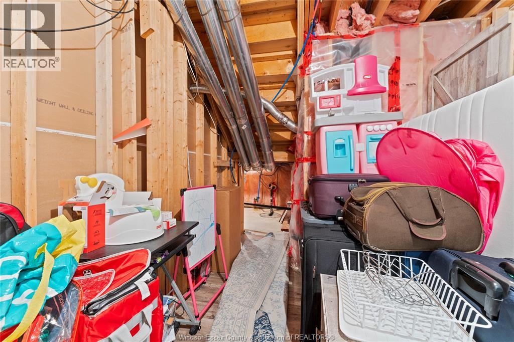 4824 Barcelona, Windsor, Ontario  N9G 3E9 - Photo 35 - 26006963