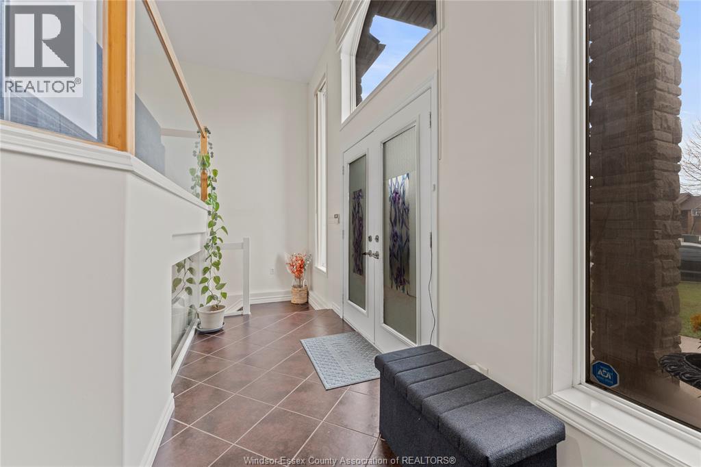 4824 Barcelona, Windsor, Ontario  N9G 3E9 - Photo 5 - 26006963
