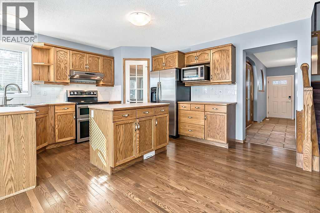 303 Schubert Place NW, Calgary, Alberta  T3L 1X2 - Photo 12 - A2292689