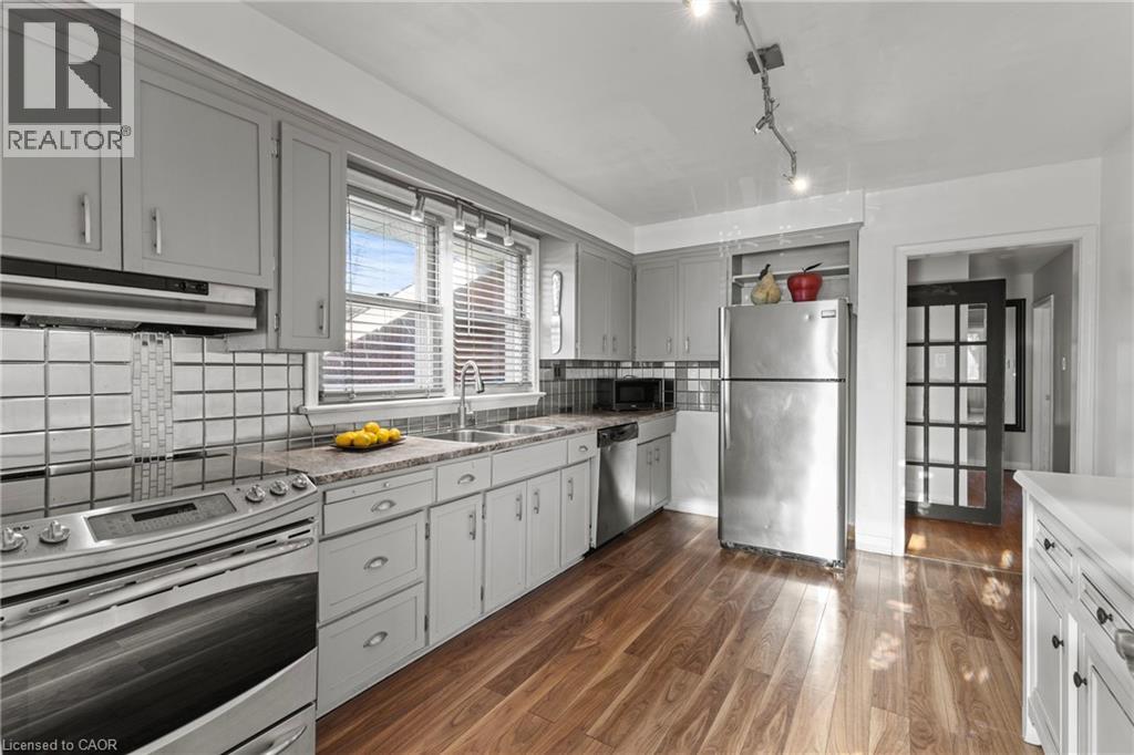 96 Terrace Drive, Hamilton, Ontario  L9A 2Y6 - Photo 8 - 40811275