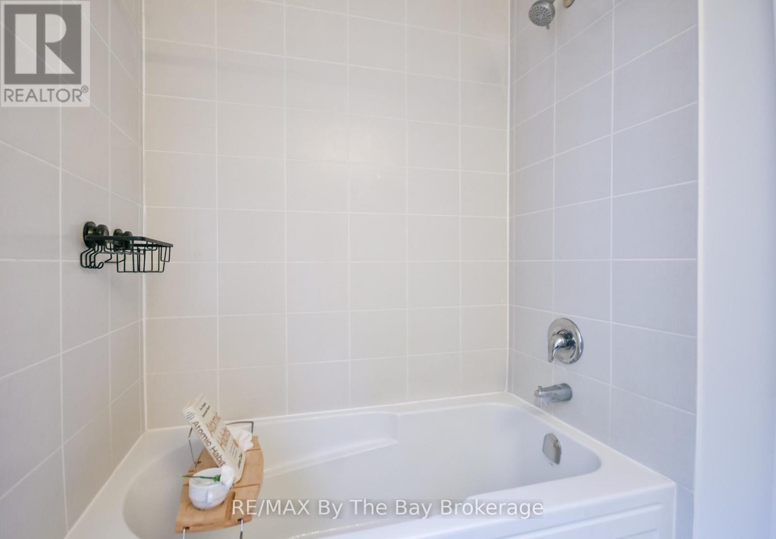 15 Dunes Drive, Wasaga Beach, Ontario  L9Z 0J1 - Photo 21 - S12955050