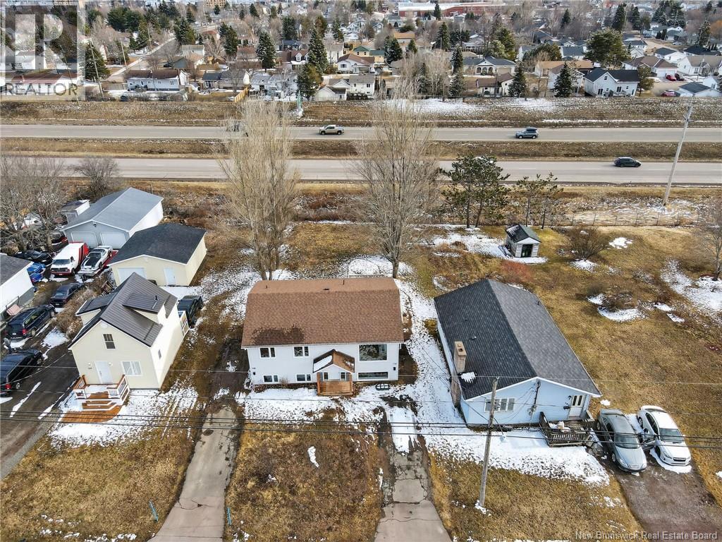 110-112 Highlandview Road, Moncton, New Brunswick  E1A 2K8 - Photo 7 - NB136231