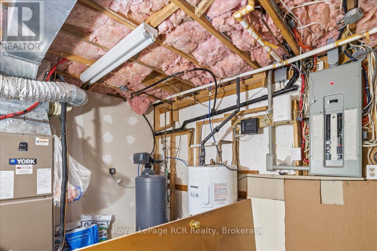 207 George Street S, Arran-Elderslie, Ontario  N0G 2N0 - Photo 29 - X12955042