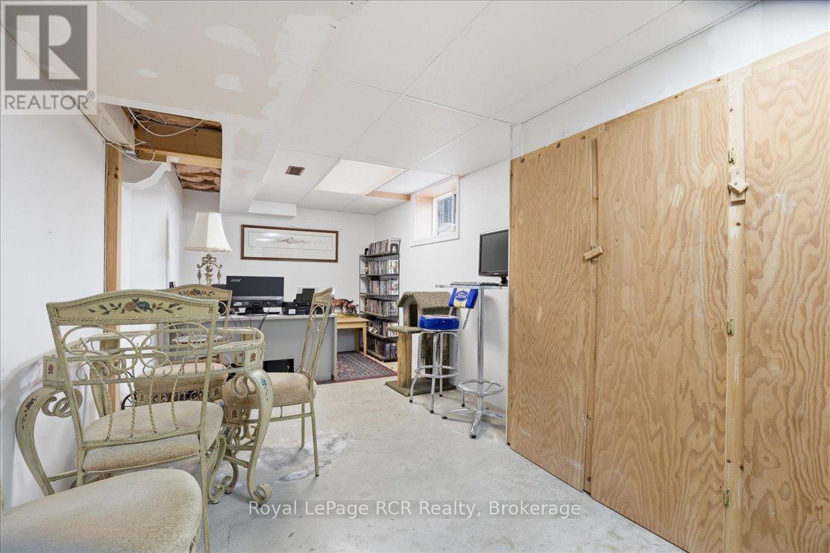 207 George Street S, Arran-Elderslie, Ontario  N0G 2N0 - Photo 35 - X12955042