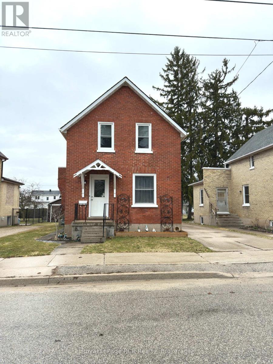 510 12th Street, Hanover, Ontario  N4N 1V9 - Photo 3 - X12955096