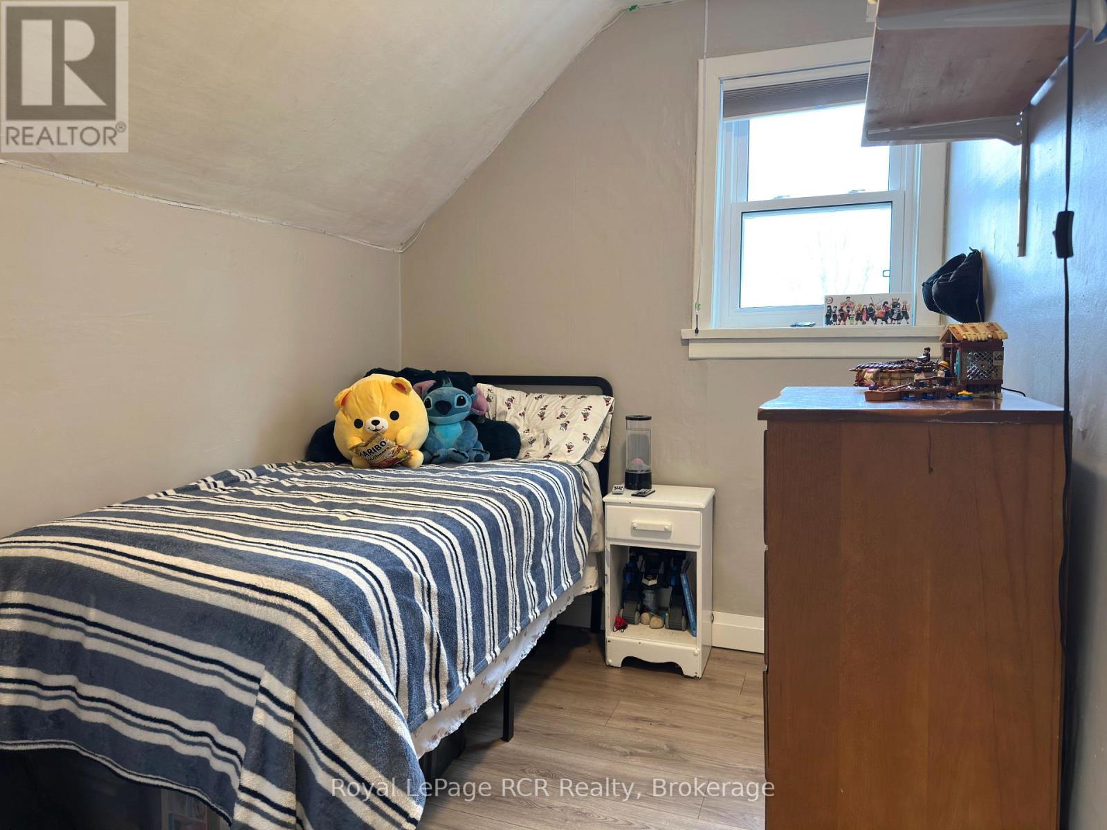 510 12th Street, Hanover, Ontario  N4N 1V9 - Photo 33 - X12955096