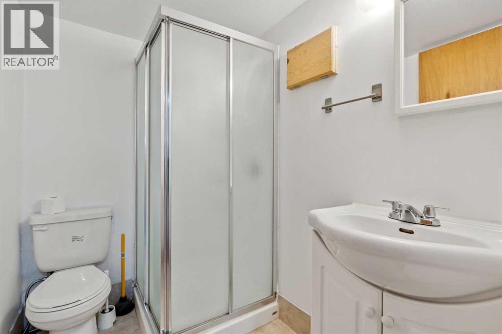 4617 48 Street, Olds, Alberta  T4H 1E2 - Photo 30 - A2282536