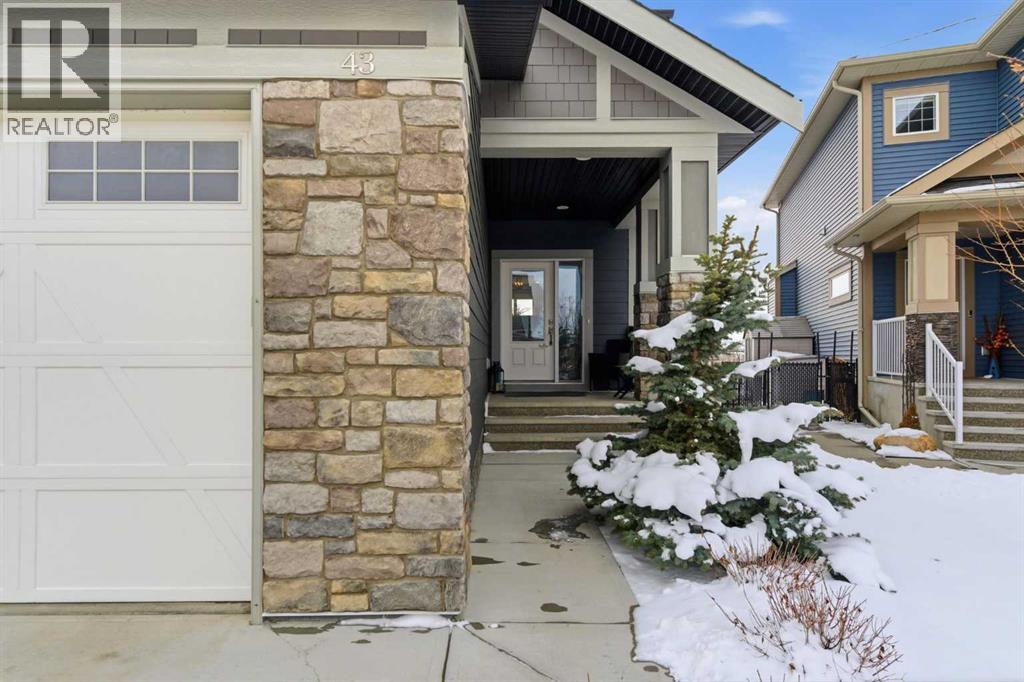 43 Mist Mountain Rise, Okotoks, Alberta  T1S 5P4 - Photo 3 - A2298720