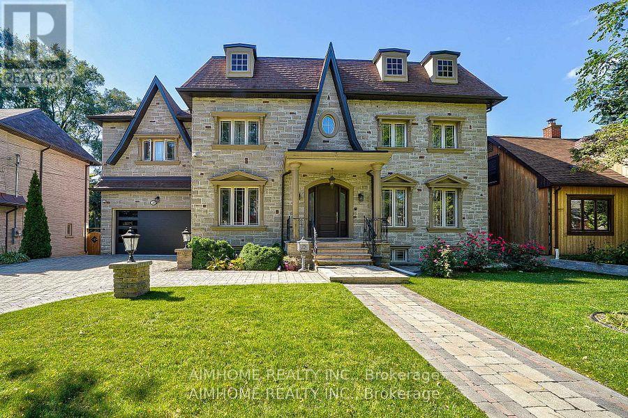 38 PHEASANT ROAD, Toronto, Ontario
