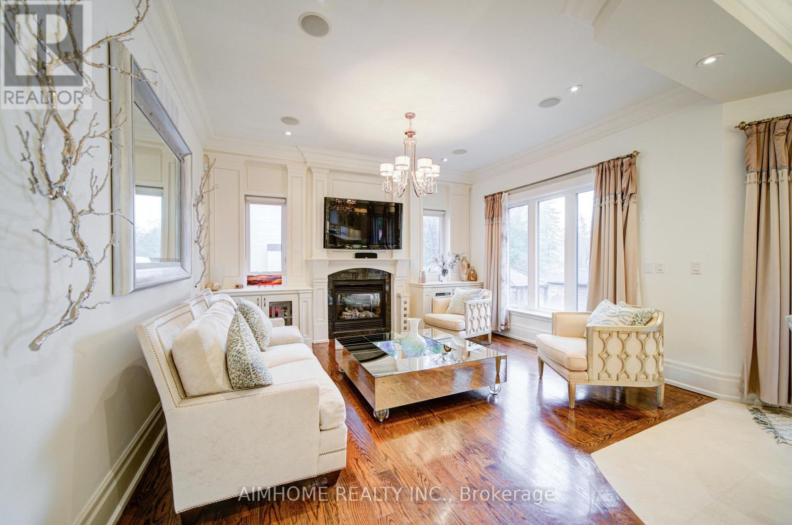 38 Pheasant Road, Toronto, Ontario  M2M 3G7 - Photo 16 - C12955030