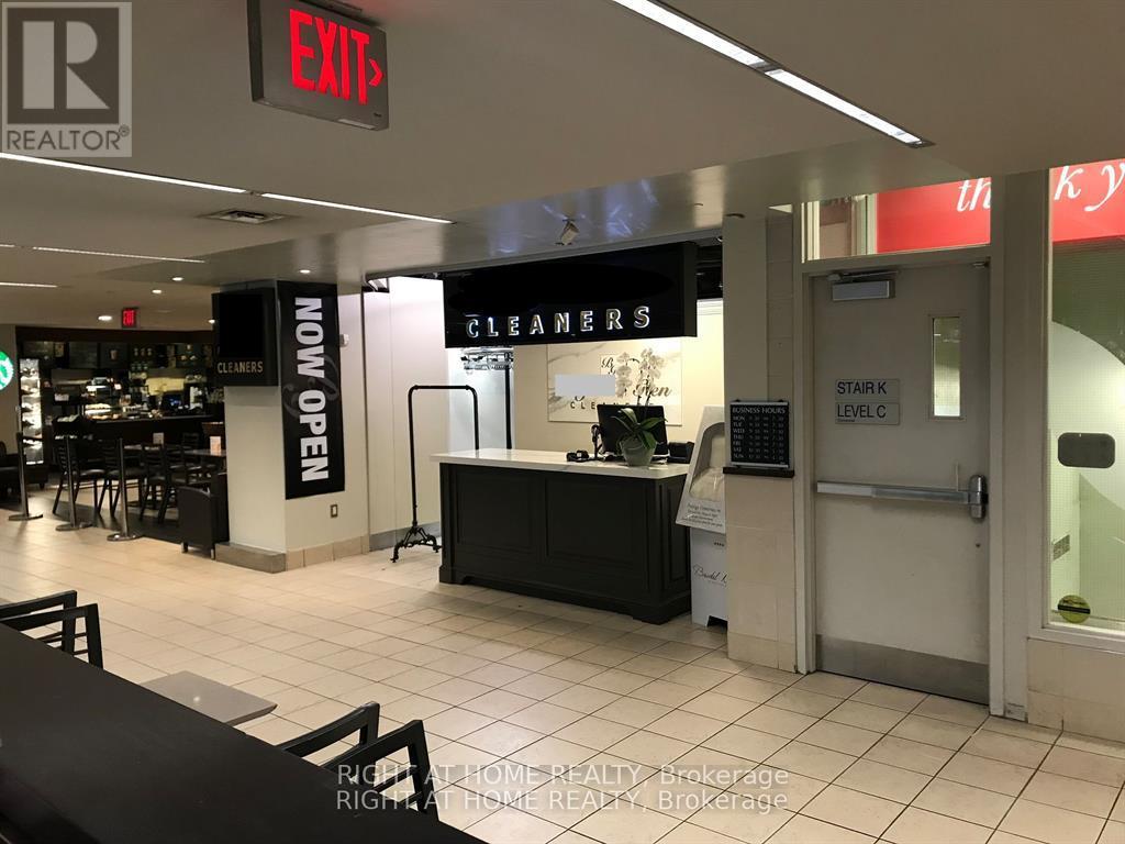 14 YORK STREET, Toronto, Ontario