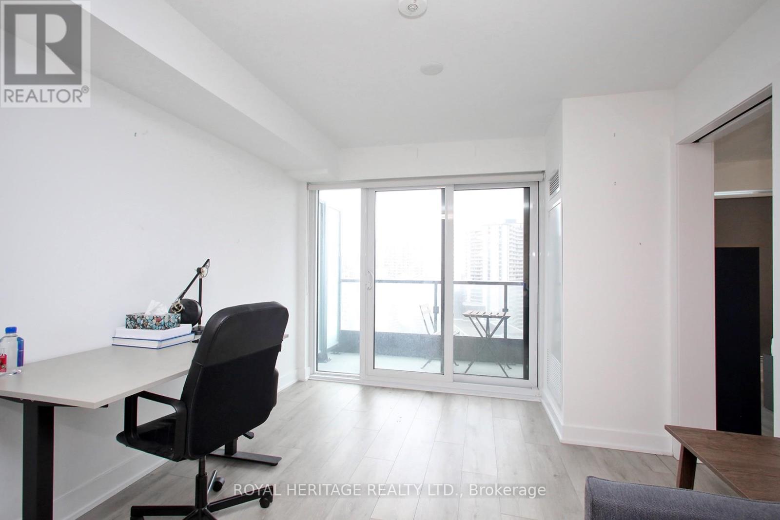 1921 - 585 Bloor Street E, Toronto, Ontario  M4W 0B3 - Photo 11 - C12955072