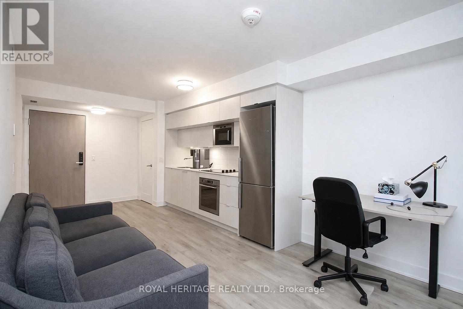 1921 - 585 Bloor Street E, Toronto, Ontario  M4W 0B3 - Photo 12 - C12955072