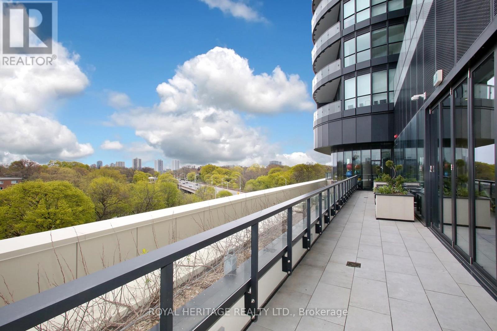 1921 - 585 Bloor Street E, Toronto, Ontario  M4W 0B3 - Photo 24 - C12955072