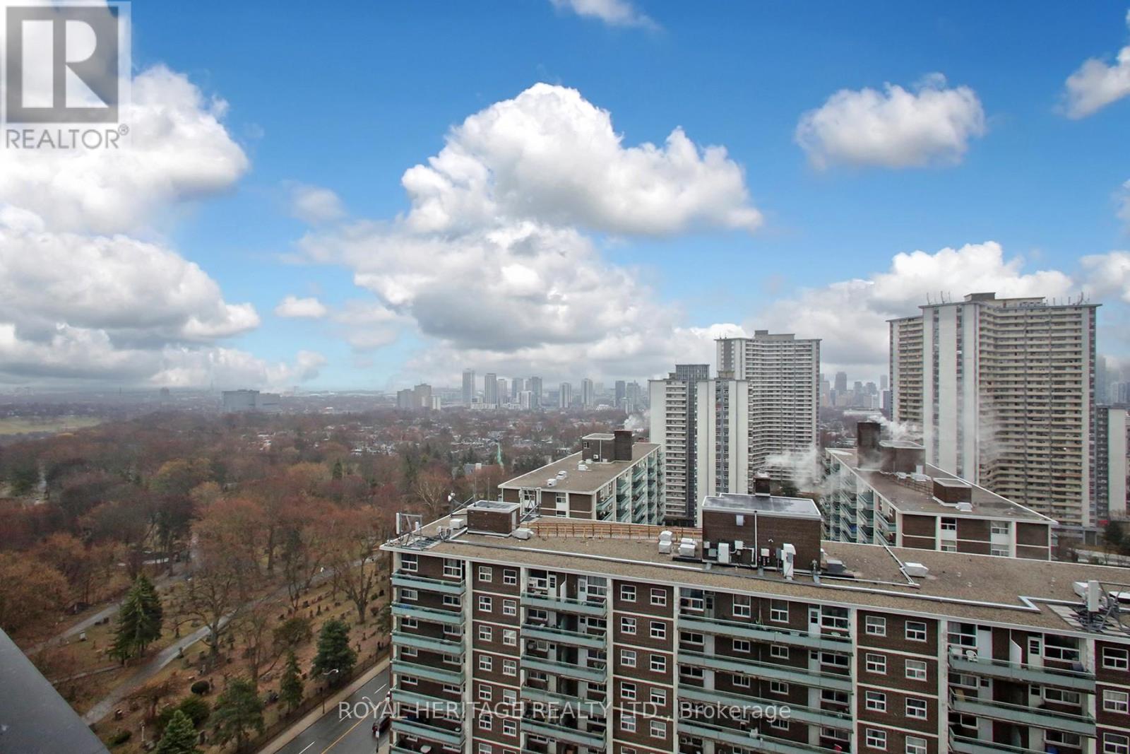 1921 - 585 Bloor Street E, Toronto, Ontario  M4W 0B3 - Photo 27 - C12955072