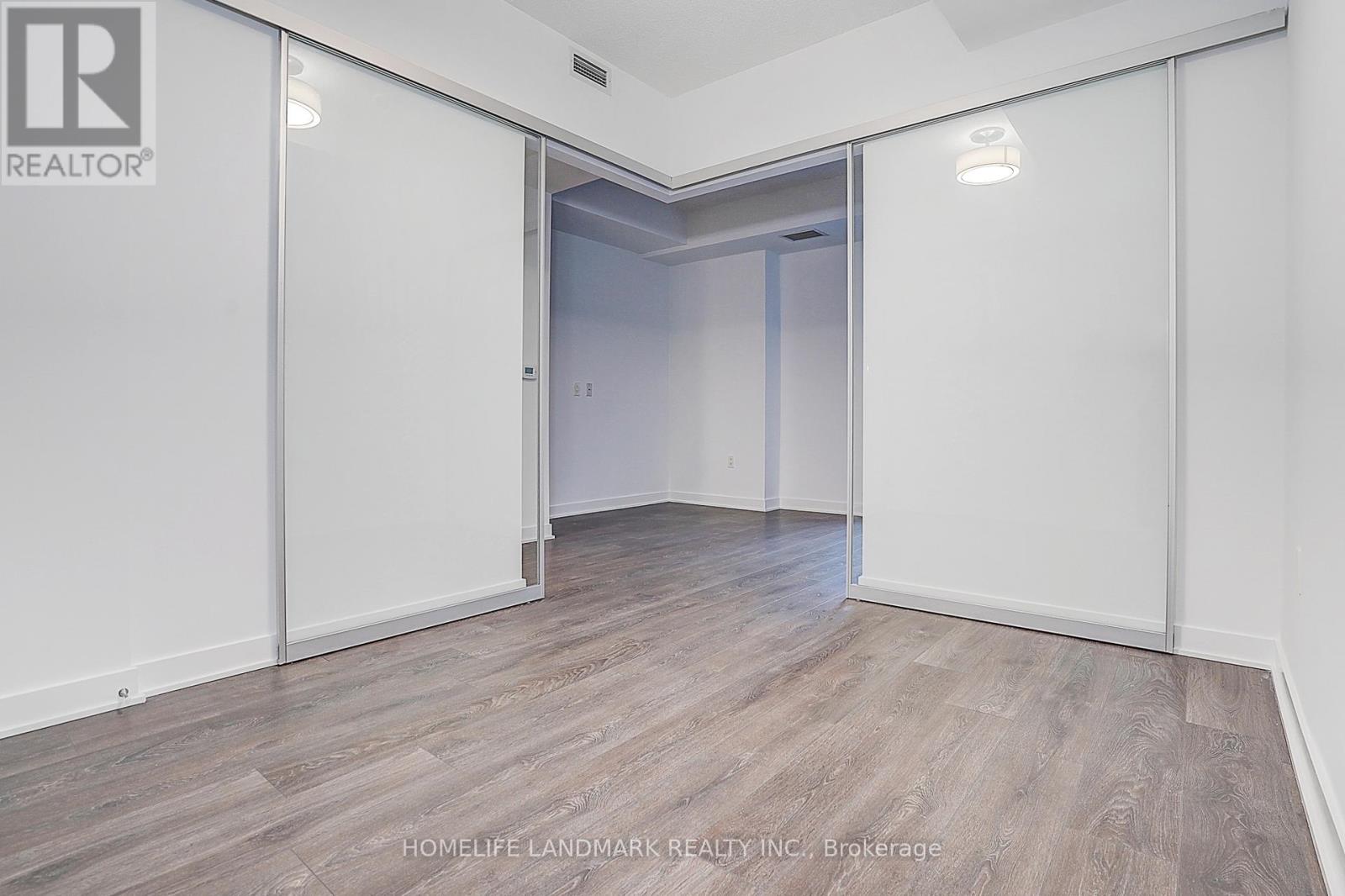 702 - 115 Blue Jays Way, Toronto, Ontario  M5V 0N4 - Photo 34 - C12955092