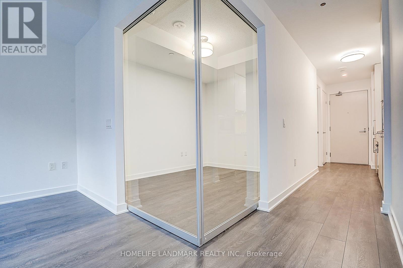 702 - 115 Blue Jays Way, Toronto, Ontario  M5V 0N4 - Photo 36 - C12955092