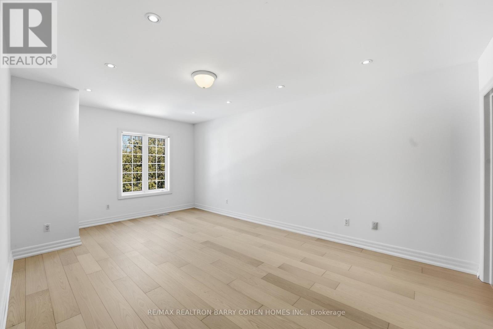 19 Risebrough Avenue, Toronto, Ontario  M2M 2E2 - Photo 39 - C12955094