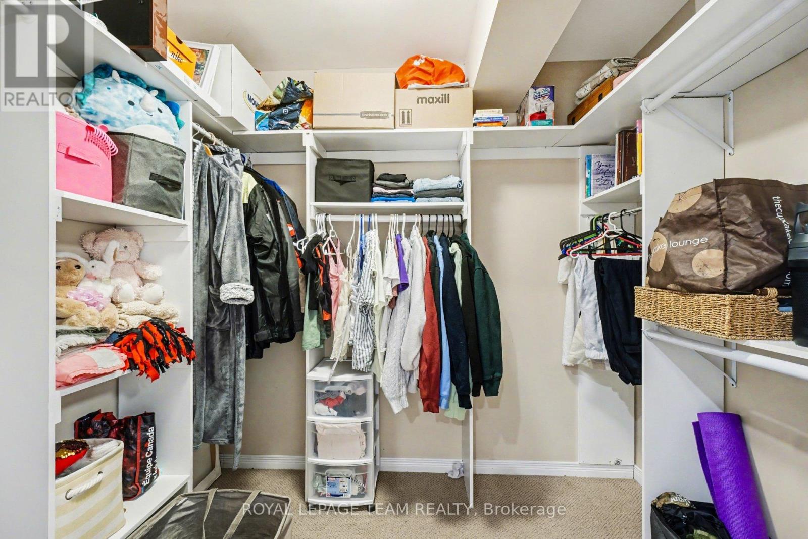 689 Vermillion Drive, Ottawa, Ontario  K1V 1W2 - Photo 26 - X12955024