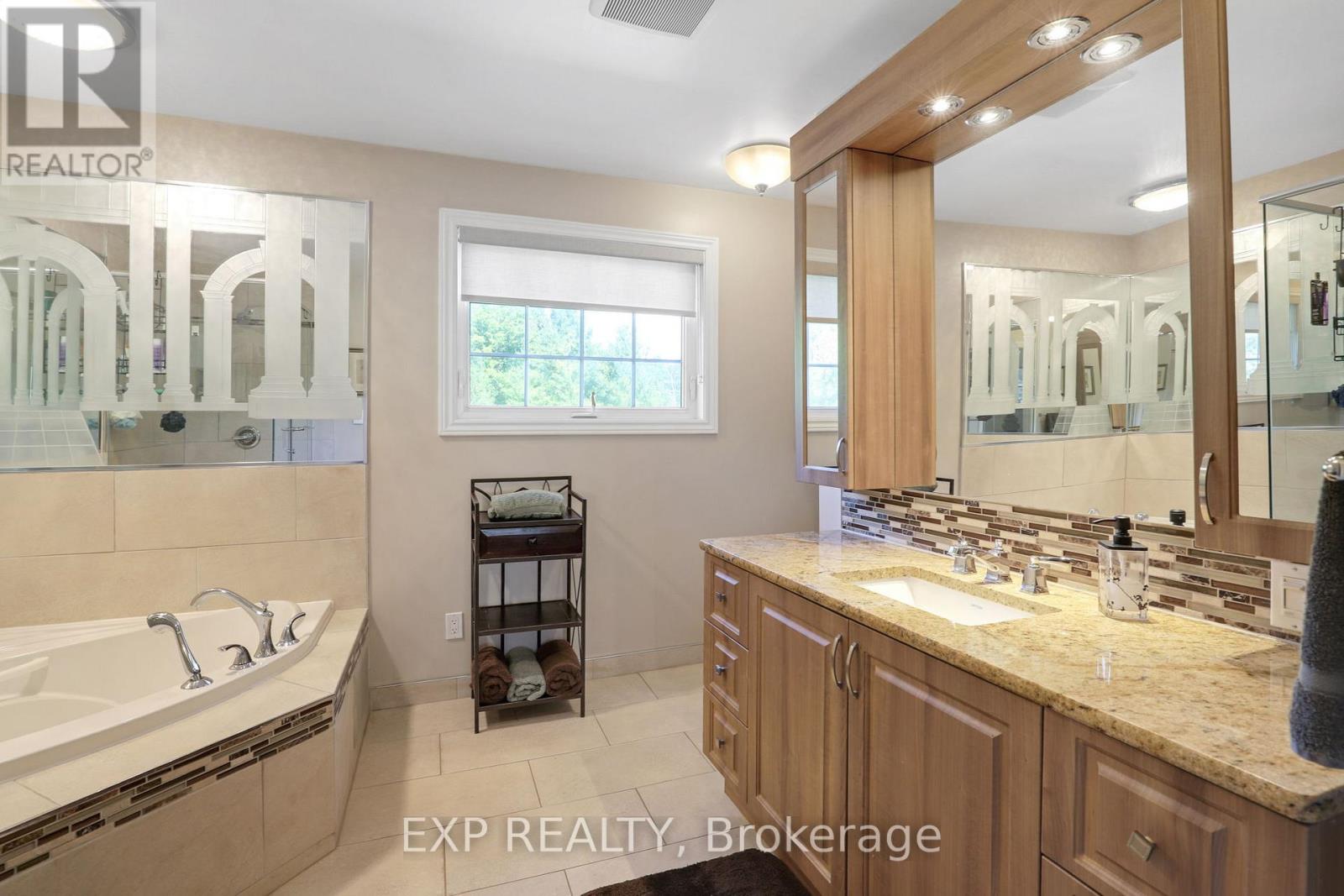 6385 Third Line Road, Ottawa, Ontario  K0A 2T0 - Photo 27 - X12955038