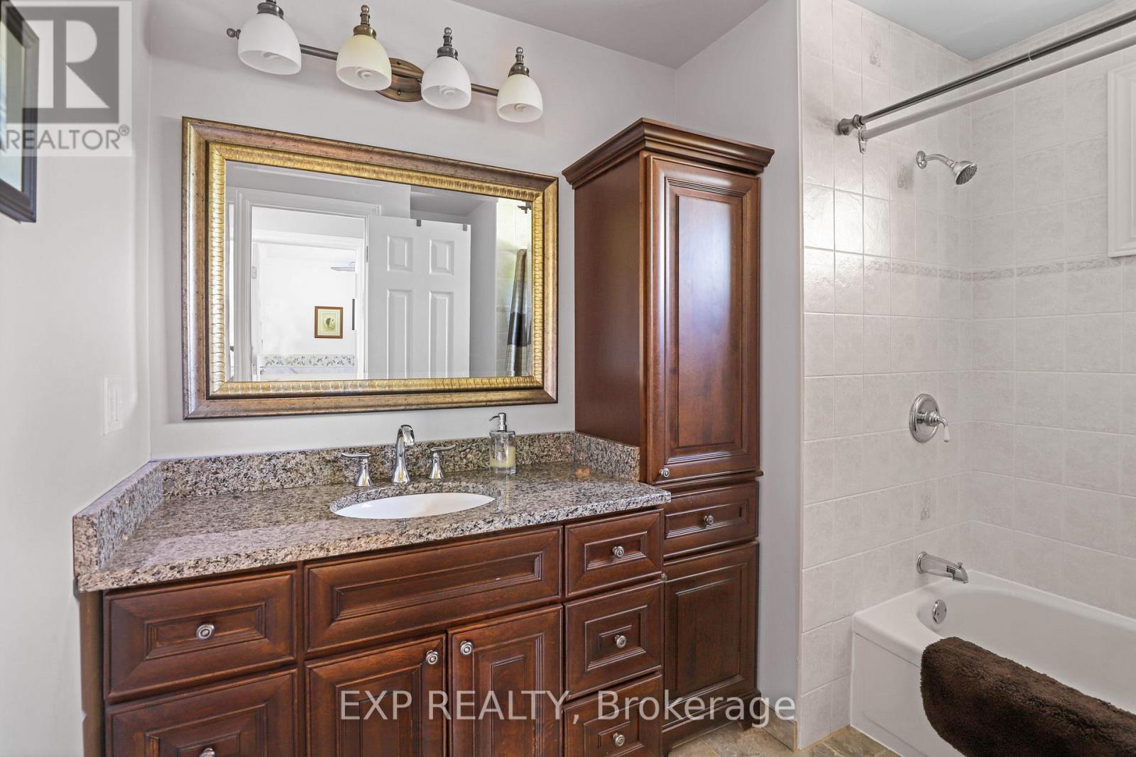 6385 Third Line Road, Ottawa, Ontario  K0A 2T0 - Photo 31 - X12955038